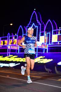 BIB: 206
                            <button type="button" onclick="openModal(22862895)" class="btn btn-primary btn-sm float-right btn-popup" data-toggle="modal" data-target=".modal-high-quality">
                        <i class="fas fa-shopping-cart"></i> Add to Cart
                    </button>
                                            <button type="button" onclick="isThisMe(22862895, true)" class="btn btn-success btn-sm float-right btn-popup btn-isme hidden" data-toggle="tooltip" data-placement="bottom" title="นี่คือรูปของคุณใช่ไหม คลิกที่นี่เพื่อเอาเข้าอัลบั้ม">
                        <i class="fas fa-plus"></i> Add to album
                    </button>
                    <button type="button" onclick="isThisMe(22862895, false)" class="btn btn-warning btn-sm float-right btn-popup btn-isnotme hidden">
                        <i class="fas fa-ban"></i> Remove from album
                    </button>